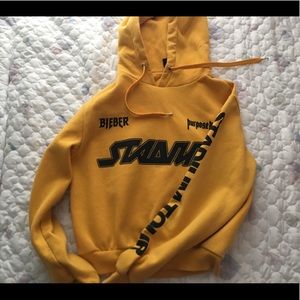 Justin Bieber crop hoodie